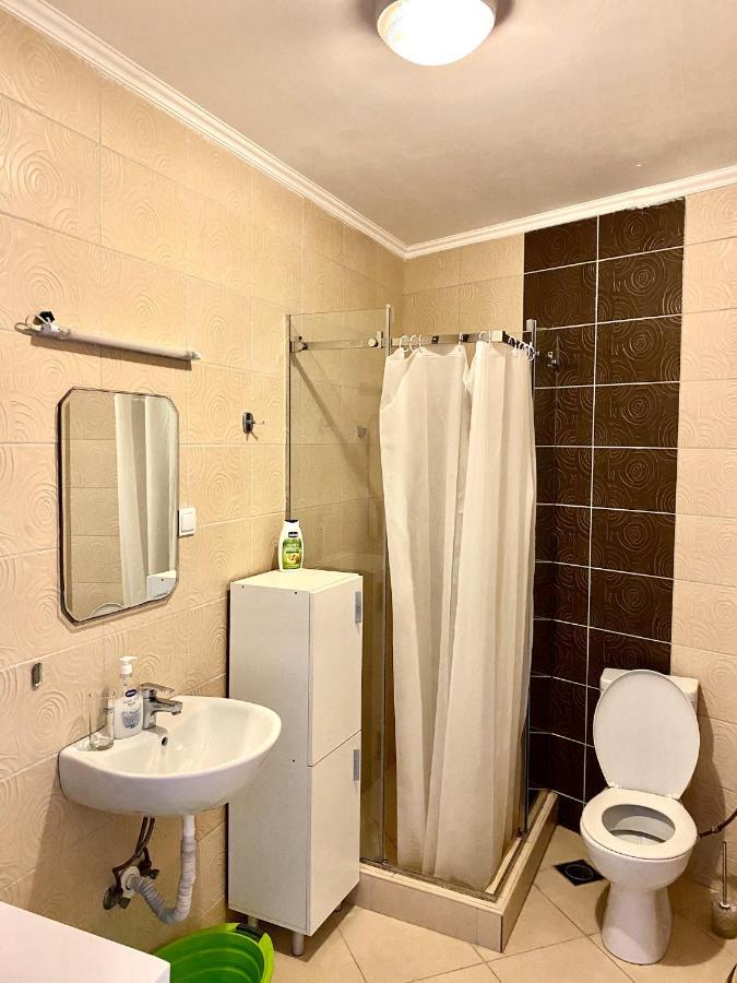 Apartments First Line Petrovac المظهر الخارجي الصورة