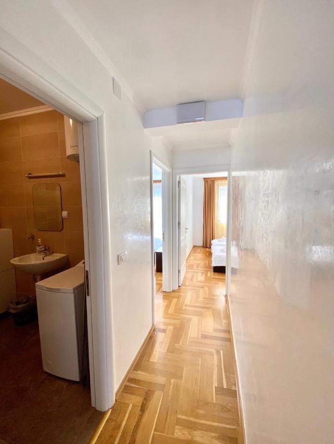 Apartments First Line Petrovac المظهر الخارجي الصورة