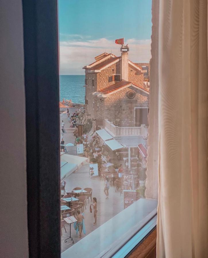 Apartments First Line Petrovac المظهر الخارجي الصورة