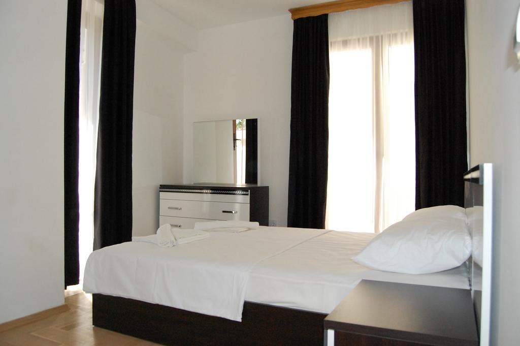 Apartments First Line Petrovac الغرفة الصورة